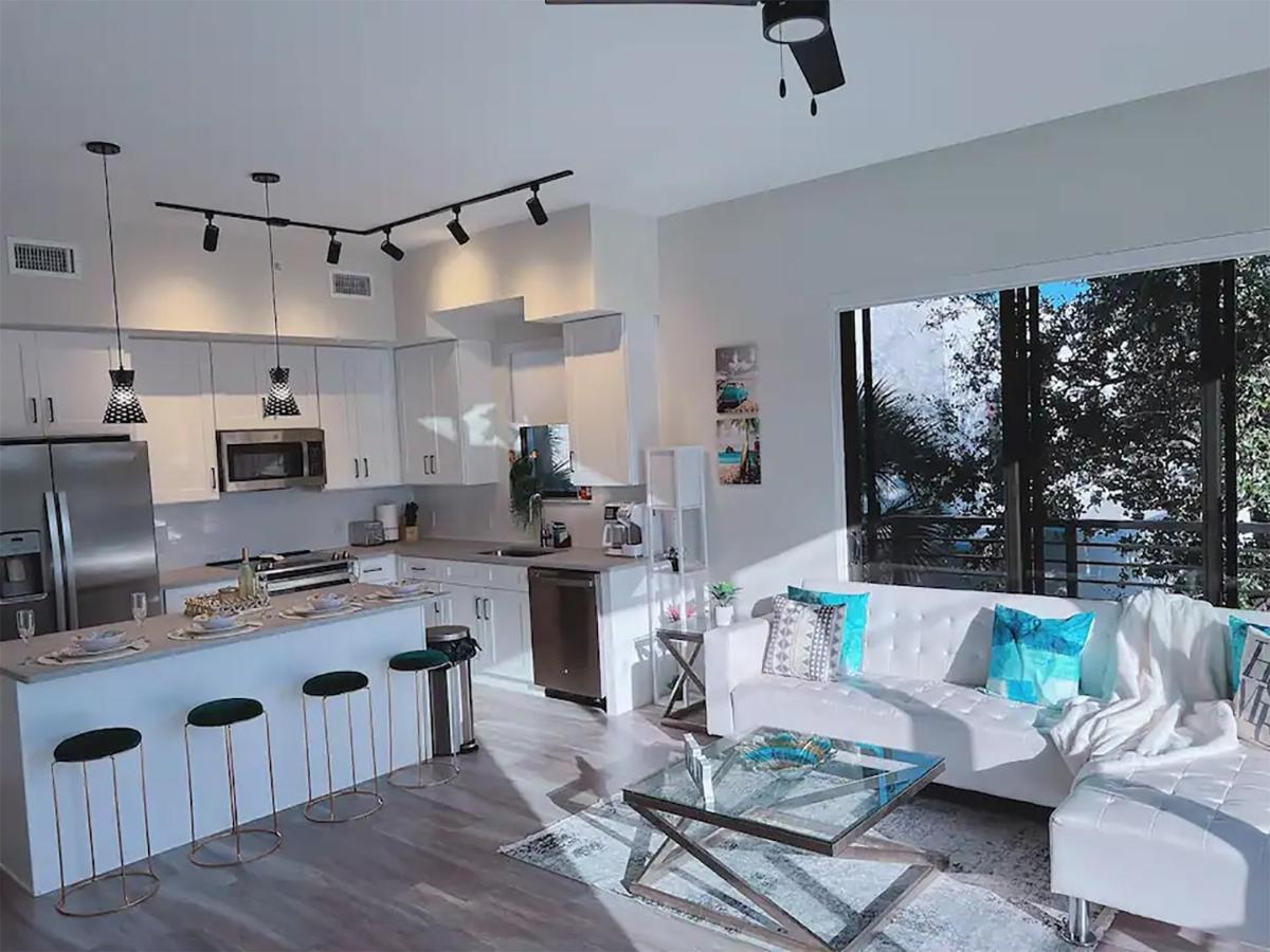 Appartement Lux Place And Cozy 3beds 2rooms Enjoy Life In Wpb Gym, Ev Station Nearby The Downtown And Beaches West Palm Beach