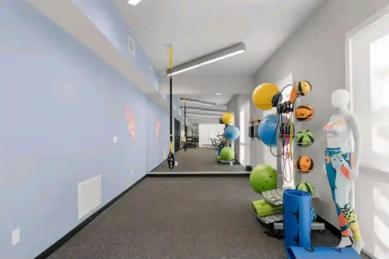 Lux Place And Cozy 3beds 2rooms Enjoy Life In Wpb Gym, Ev Station Nearby The Downtown And Beaches Appartement *