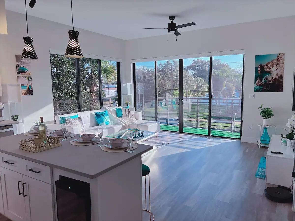 Appartement Lux Place And Cozy 3beds 2rooms Enjoy Life In Wpb Gym, Ev Station Nearby The Downtown And Beaches